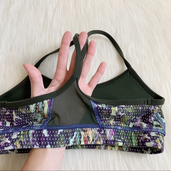 Lululemon Flow Y Bra IV Floral Sport Gator Green - Picture 10 of 13